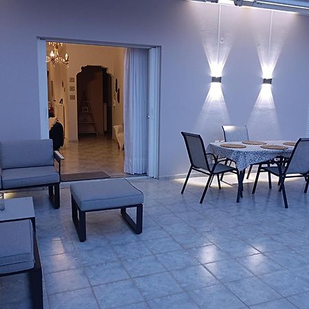 Kelly'S Penthouse Apartamento Nafpaktos Exterior foto