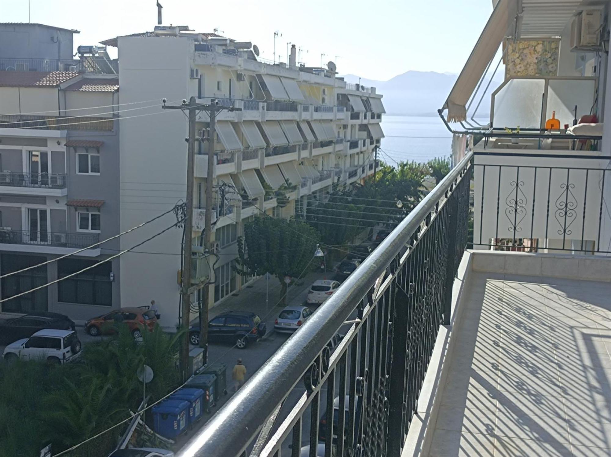 Kelly'S Penthouse Apartamento Nafpaktos Exterior foto